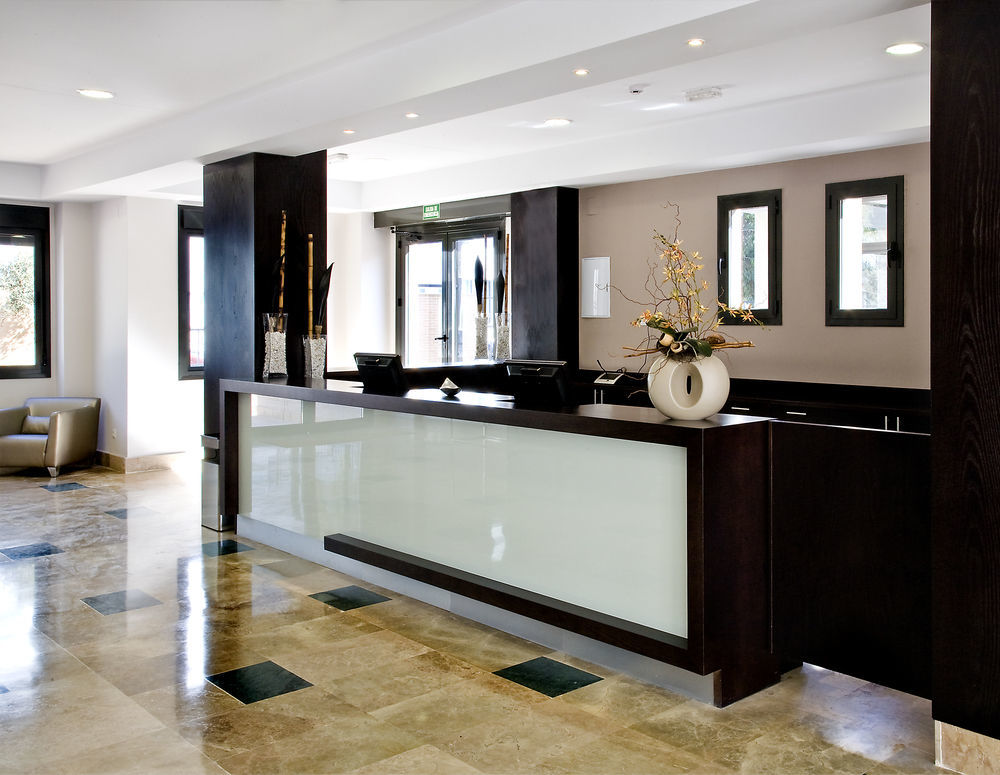 Compostela Suites Madrid Restaurang bild